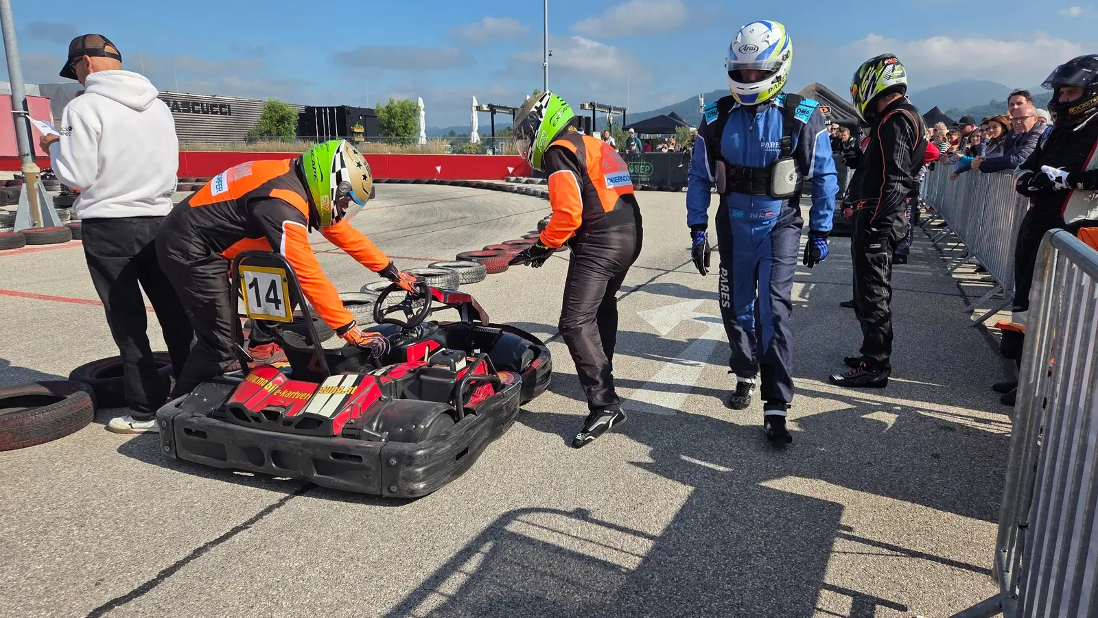 Fahrerwechsel bei der LT1 Kart Trophy